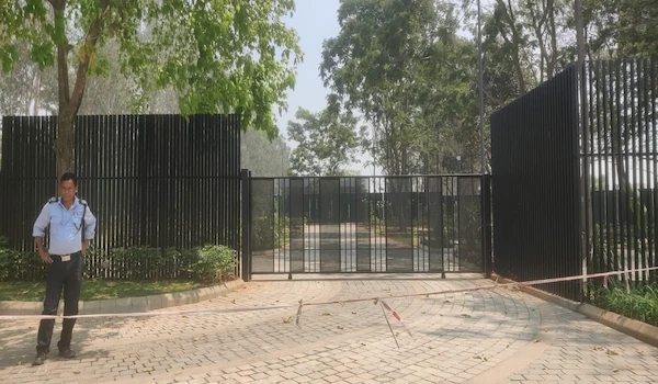Godrej Castillo main entrance view
